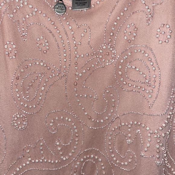 pink pearl beaded top - Picture 3 of 4